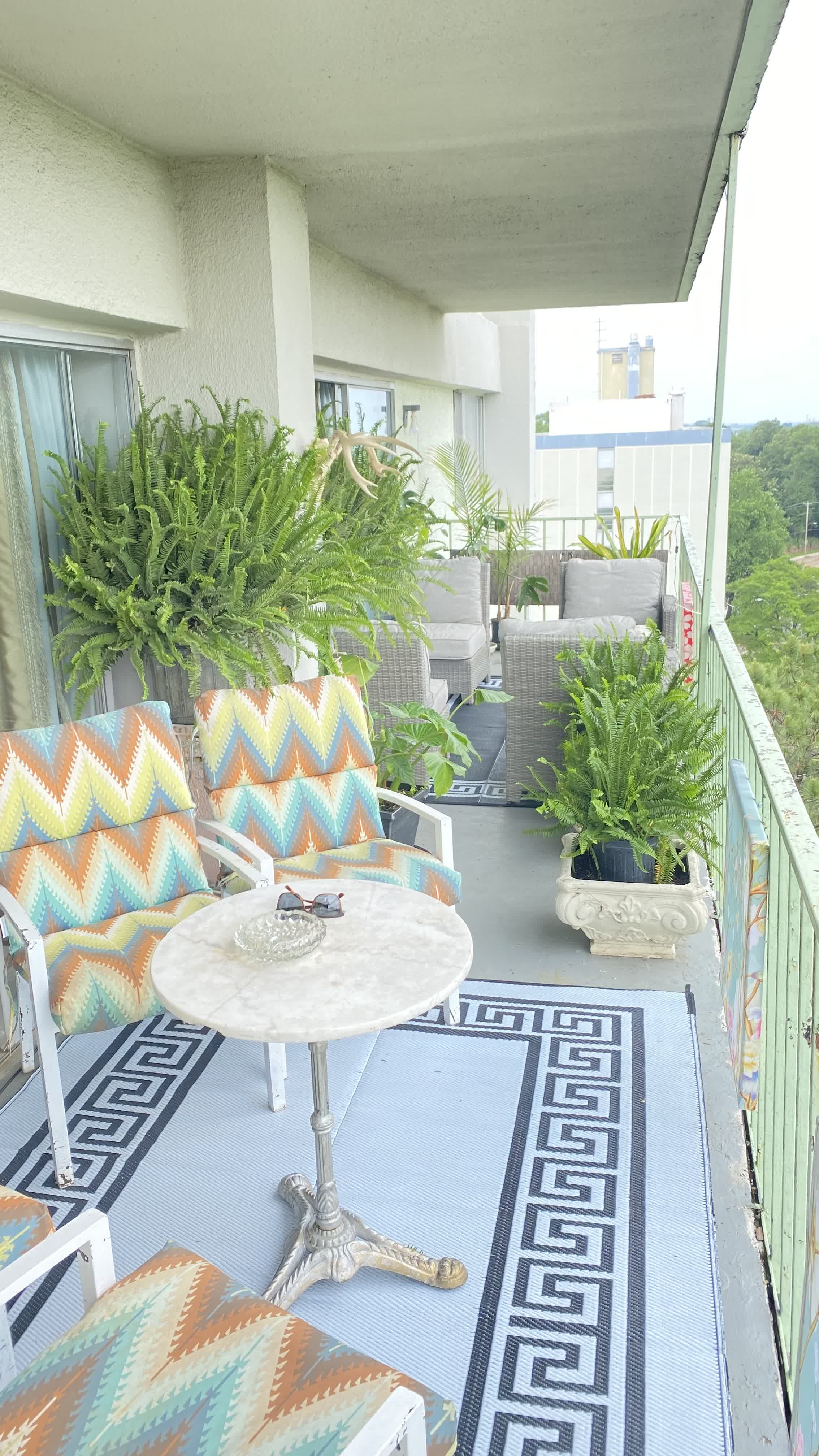 Central Gardens Terrace Bistro Garden: Chevron Armchairs, Marble Bistro Table & Carved Stone Planter